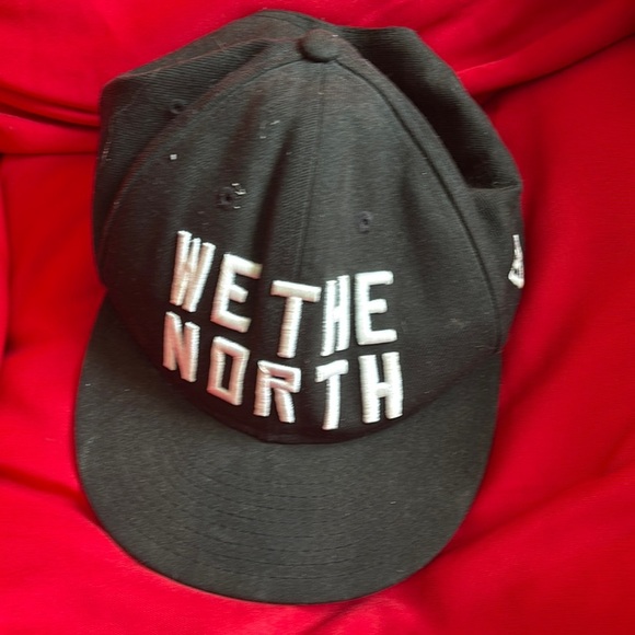 Black 'We The North' Cap - Picture 3 of 8